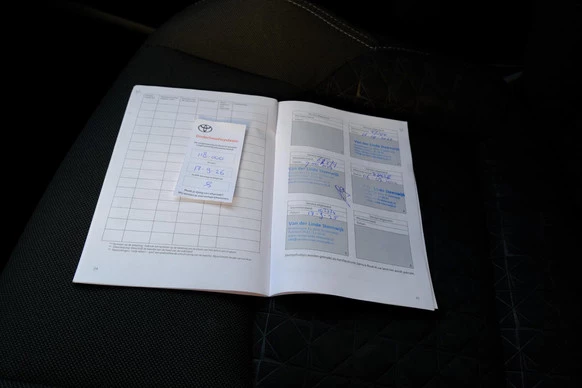 Toyota C-HR - Afbeelding 19 van 30