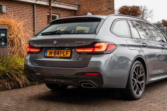 BMW 5 Serie - Afbeelding 13 van 30