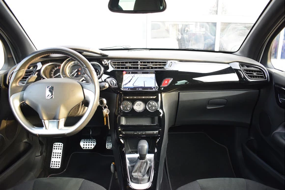 DS DS 3 - Afbeelding 14 van 30