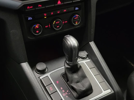 Volkswagen Amarok - Afbeelding 15 van 21