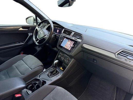 Volkswagen Tiguan - Afbeelding 23 van 28