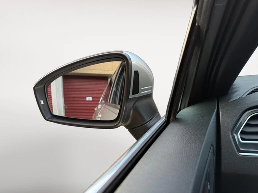 Volkswagen Tiguan - Afbeelding 25 van 28