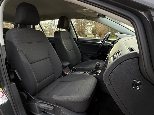 Volkswagen e-Golf - Afbeelding 10 van 28