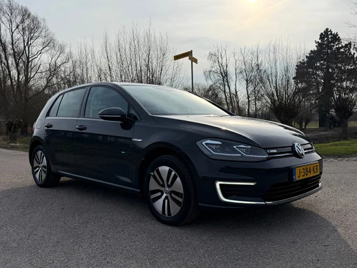 Volkswagen e-Golf - Afbeelding 27 van 28
