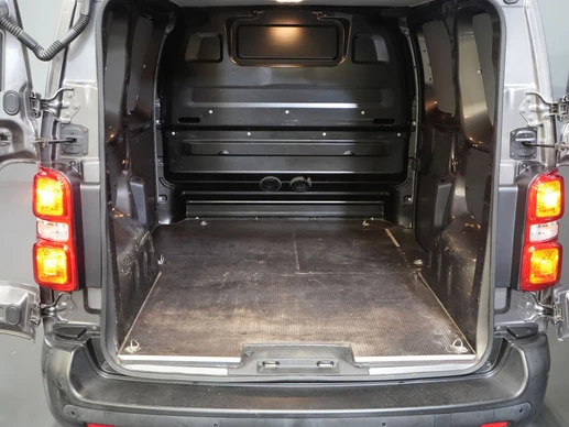 Peugeot e-Expert - Afbeelding 15 van 30