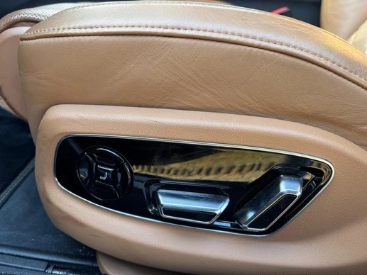 Audi A8 - Afbeelding 22 van 23
