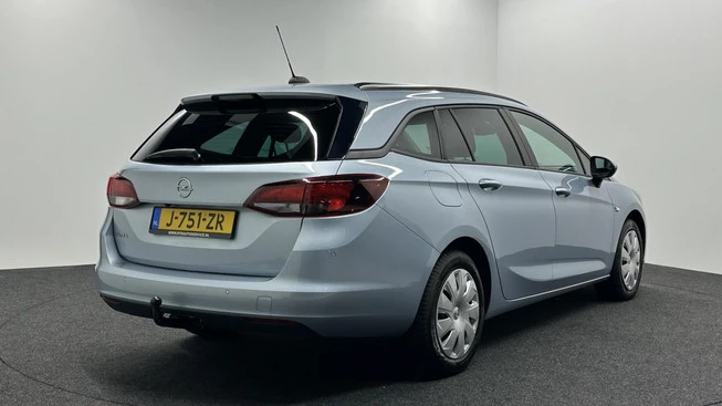 Opel Astra - Afbeelding 2 van 30