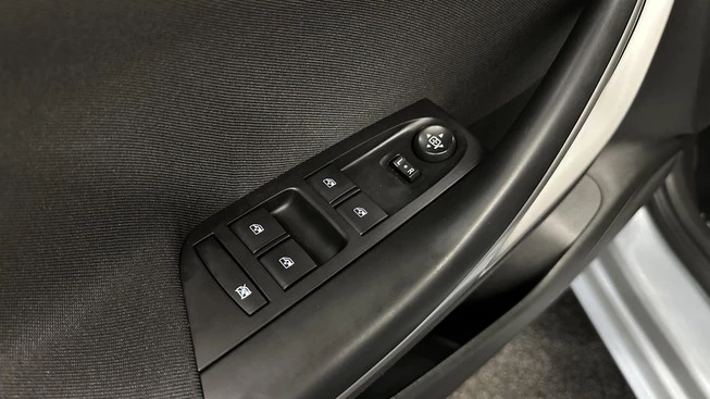 Opel Astra - Afbeelding 26 van 30