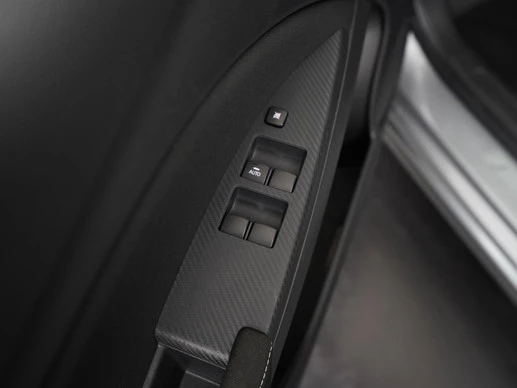 Mitsubishi Space Star - Afbeelding 25 van 30