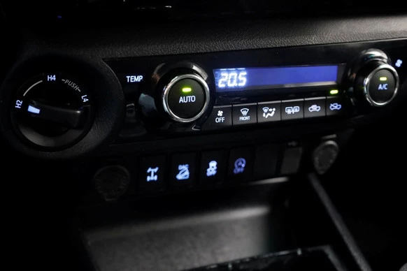 Toyota Hilux - Afbeelding 15 van 17