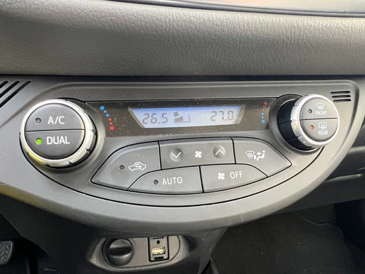 Toyota Yaris - Afbeelding 12 van 30