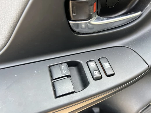 Toyota Yaris - Afbeelding 22 van 30