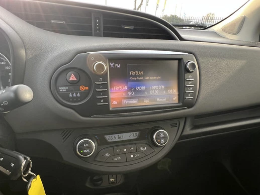 Toyota Yaris - Afbeelding 25 van 30