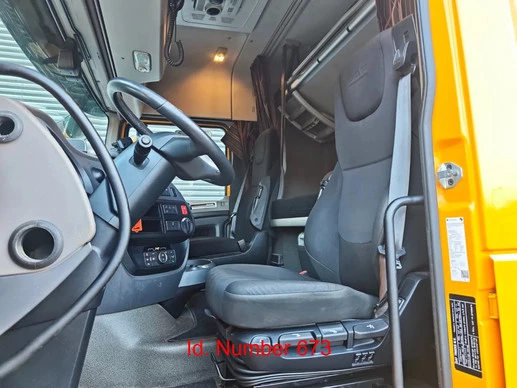 DAF XF480 - Afbeelding 10 van 11