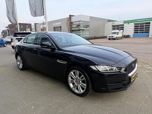 Jaguar XE - Afbeelding 17 van 28