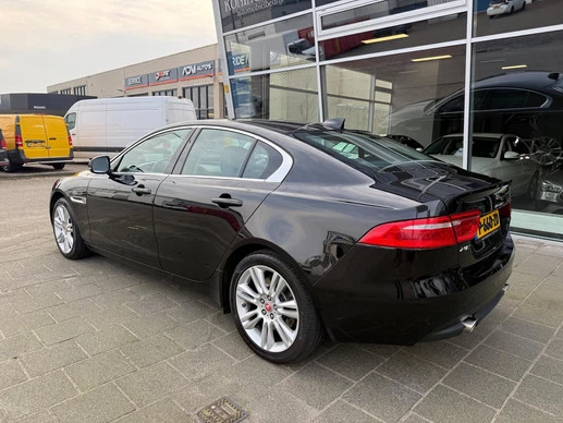 Jaguar XE - Afbeelding 21 van 28