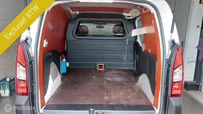 Peugeot Partner - Afbeelding 17 van 19