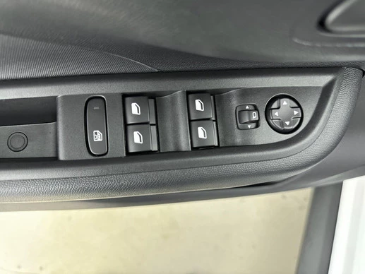 Opel Frontera - Afbeelding 21 van 29