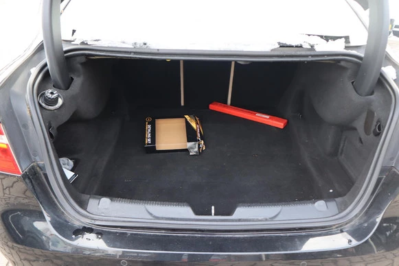 Jaguar XE - Afbeelding 17 van 30