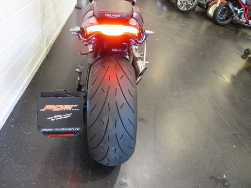 Triumph Rocket 3 - Afbeelding 4 van 11
