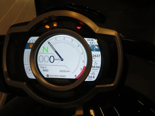 Triumph Rocket 3 - Afbeelding 6 van 11