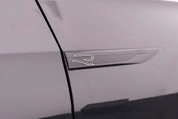 Volkswagen Golf - Afbeelding 8 van 30