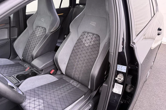 Volkswagen Golf - Afbeelding 9 van 30