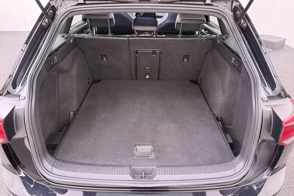 Volkswagen Golf - Afbeelding 14 van 30