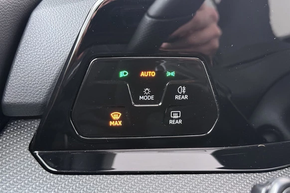 Volkswagen Golf - Afbeelding 19 van 30