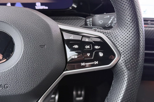 Volkswagen Golf - Afbeelding 22 van 30