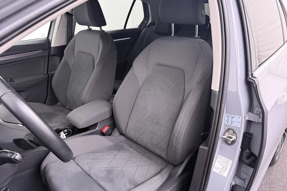 Volkswagen Golf - Afbeelding 9 van 30