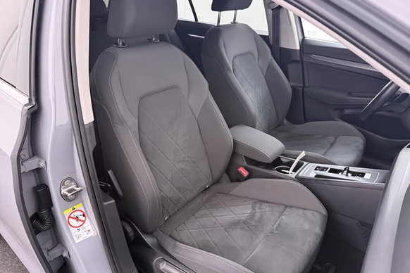 Volkswagen Golf - Afbeelding 14 van 30