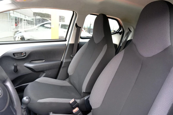 Toyota Aygo - Afbeelding 15 van 24