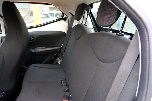 Toyota Aygo - Afbeelding 16 van 24