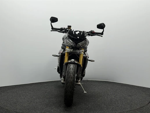 Triumph Speed Triple - Afbeelding 5 van 18