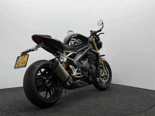 Triumph Speed Triple - Afbeelding 15 van 18