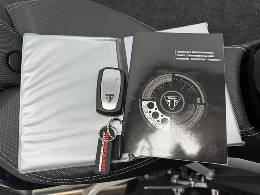 Triumph Speed Triple - Afbeelding 18 van 18
