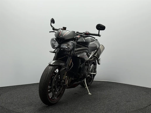 Triumph Speed Triple - Afbeelding 6 van 18