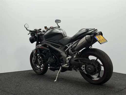 Triumph Speed Triple - Afbeelding 11 van 18