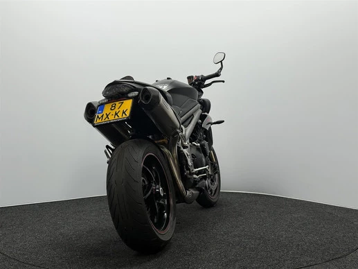 Triumph Speed Triple - Afbeelding 14 van 18
