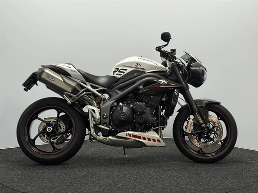 Triumph Speed Triple - Afbeelding 1 van 17