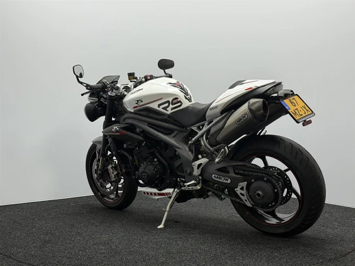 Triumph Speed Triple - Afbeelding 11 van 17