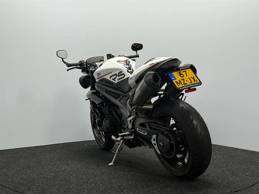 Triumph Speed Triple - Afbeelding 12 van 17