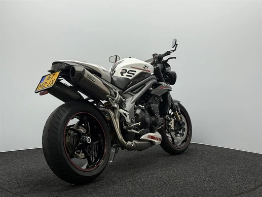 Triumph Speed Triple - Afbeelding 15 van 17