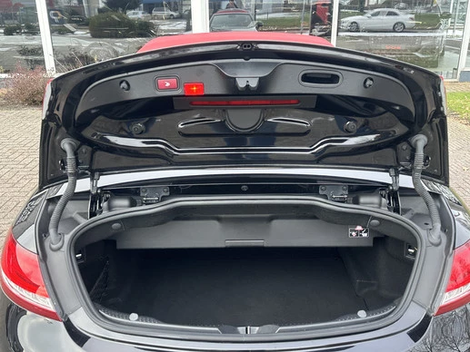 Mercedes-Benz C-Klasse - Afbeelding 28 van 29