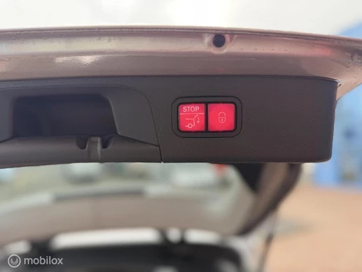 Mercedes-Benz GLC - Afbeelding 13 van 30