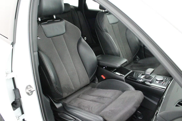 Audi A4 - Afbeelding 2 van 30