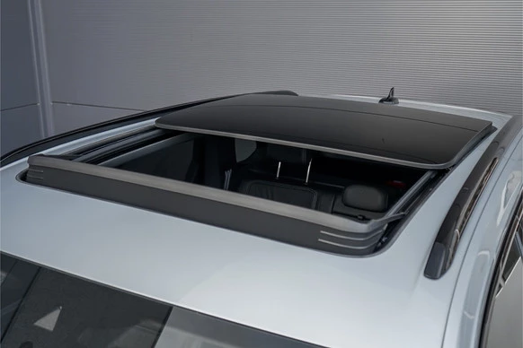 Volkswagen Touareg - Afbeelding 18 van 30