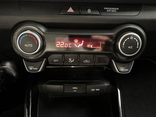 Kia Stonic - Afbeelding 21 van 28