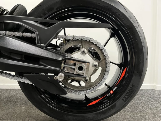 Aprilia Dorsoduro 900 - Afbeelding 18 van 22